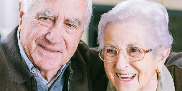 Los mayores con pareja somos más felices