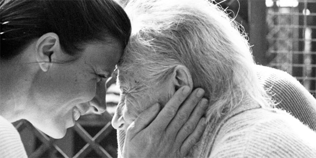 Familiares con Alzheimer: un gran reto en casa para el que cuesta estar preparados