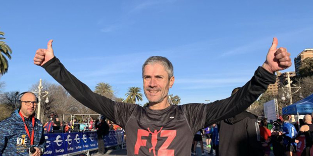 Martín Fiz bate el récord del mundo de 10K para mayores de 55 años