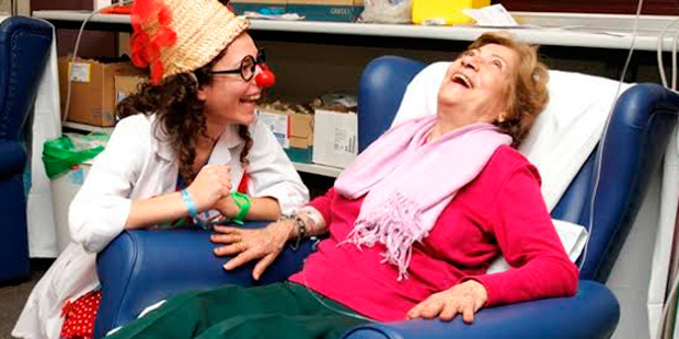 La risa, la mejor medicina de los hospitales