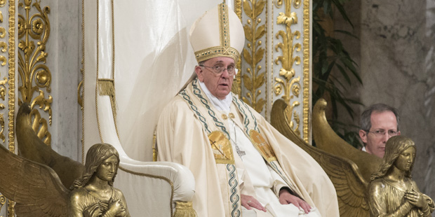 El Papa pide por la estabilidad de las familias y el cuidado de los mayores